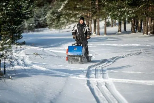 Мотобуксировщик БТС Стандарт (15 л.с., эл. запуск, Lifan 18 Вт) | Мототека